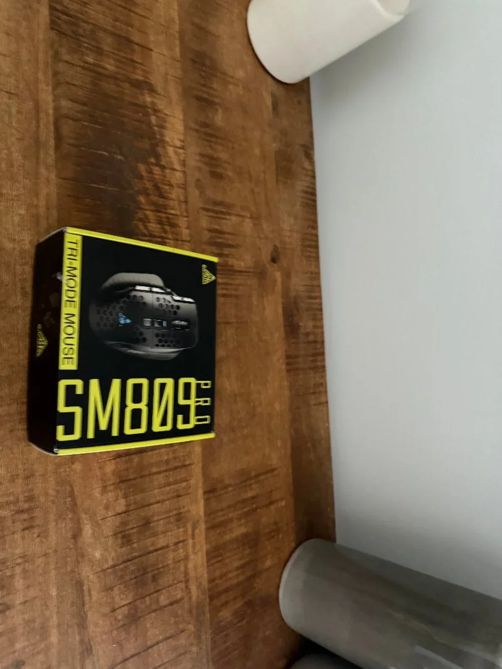 Like new unused - SOLAKAKA SM809 Pro Gaming Mouse with 9 Side Buttons